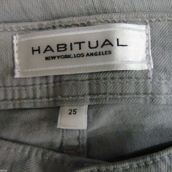 Habitual Skinny Strom Gray Jeans
New - Picture 6 of 7